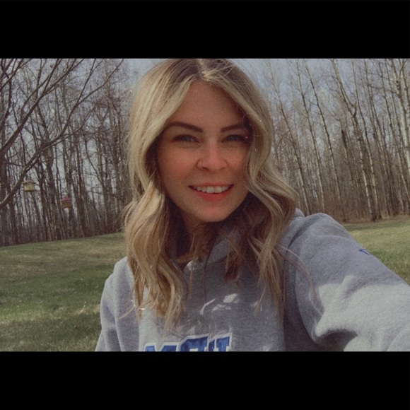 jenn_clelland